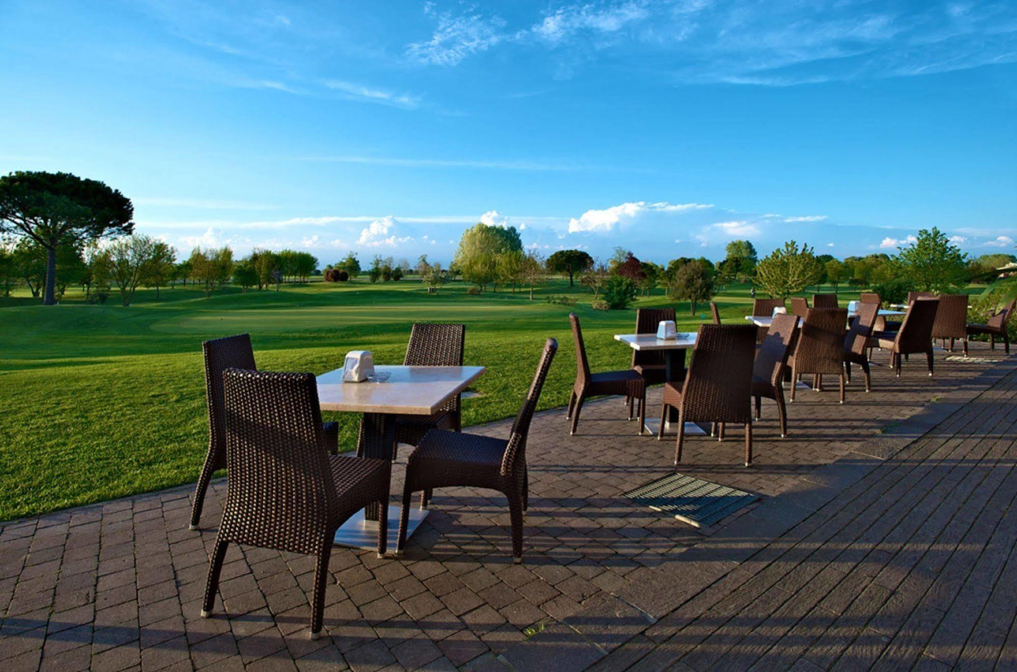 Hotel Golf Inn Lignano Sabbiadoro Zewnętrze zdjęcie
