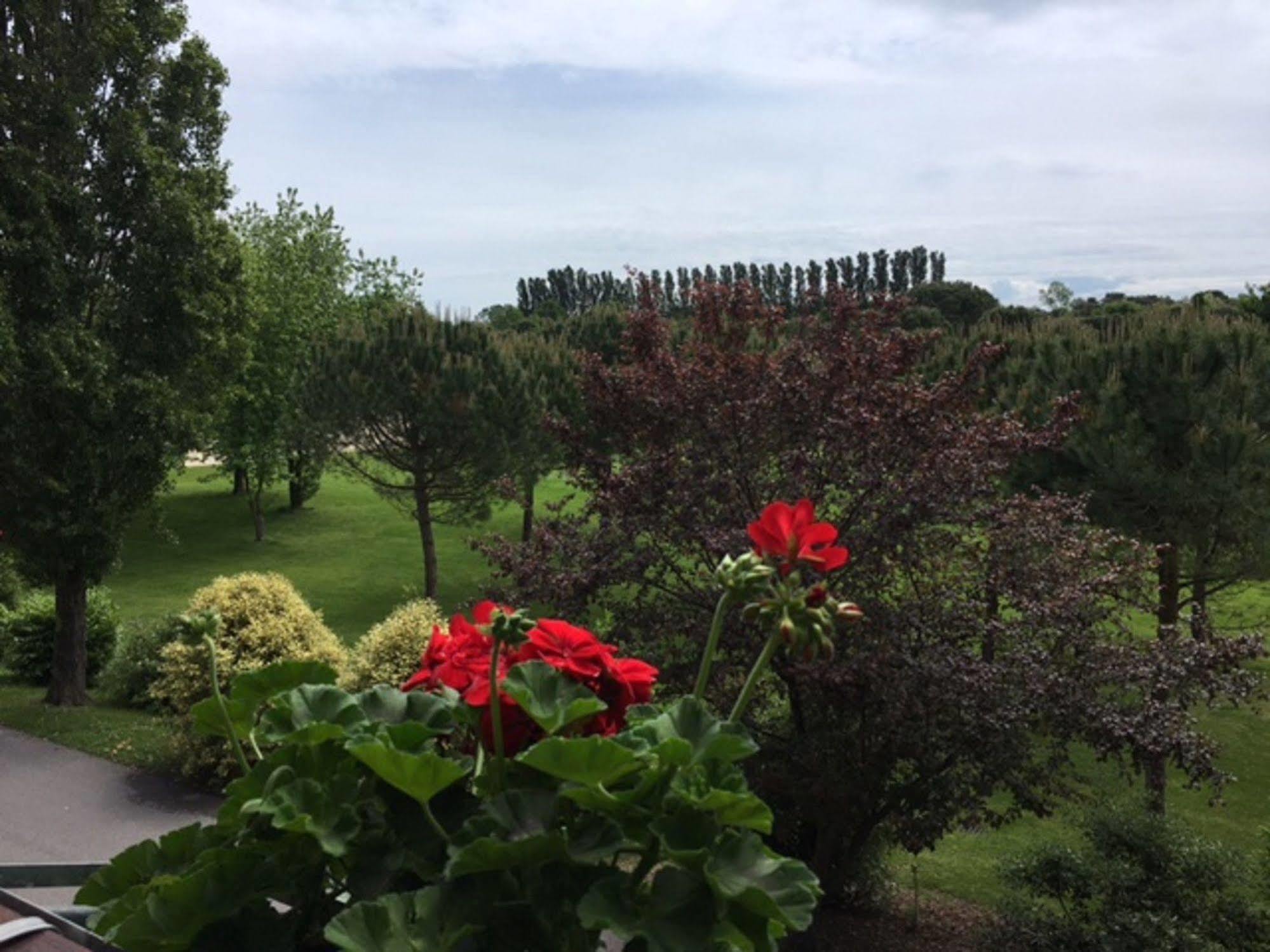 Hotel Golf Inn Lignano Sabbiadoro Zewnętrze zdjęcie
