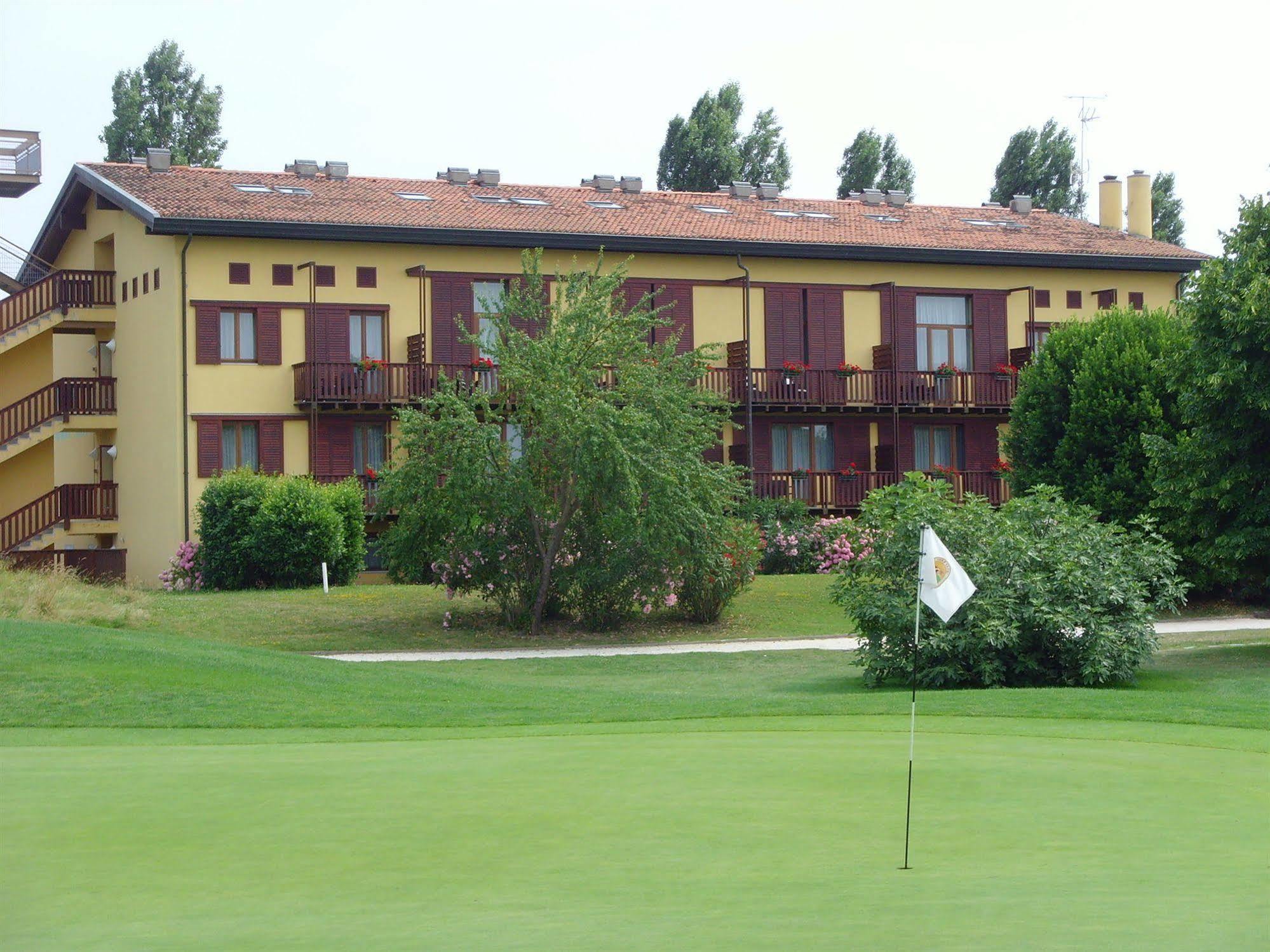 Hotel Golf Inn Lignano Sabbiadoro Zewnętrze zdjęcie